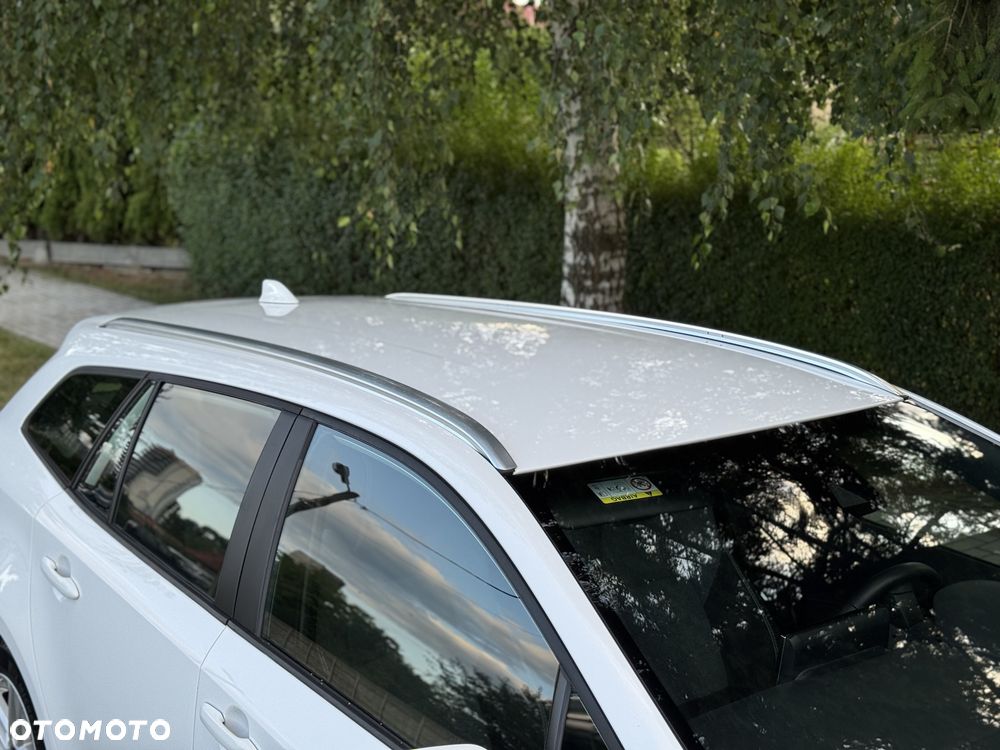 Toyota Corolla - 19