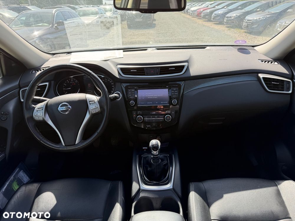 Nissan X-Trail 1.6 DIG-T Tekna - 26