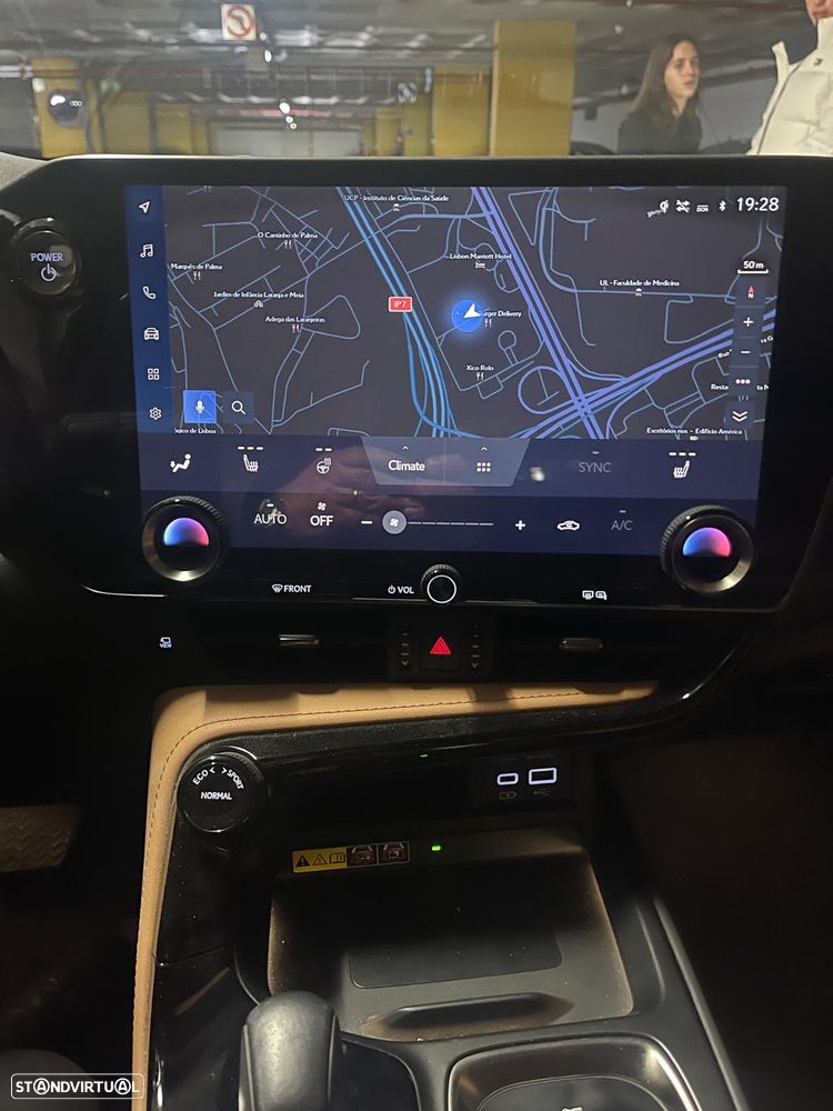 Lexus NX 450h+ Executive Plus - 21