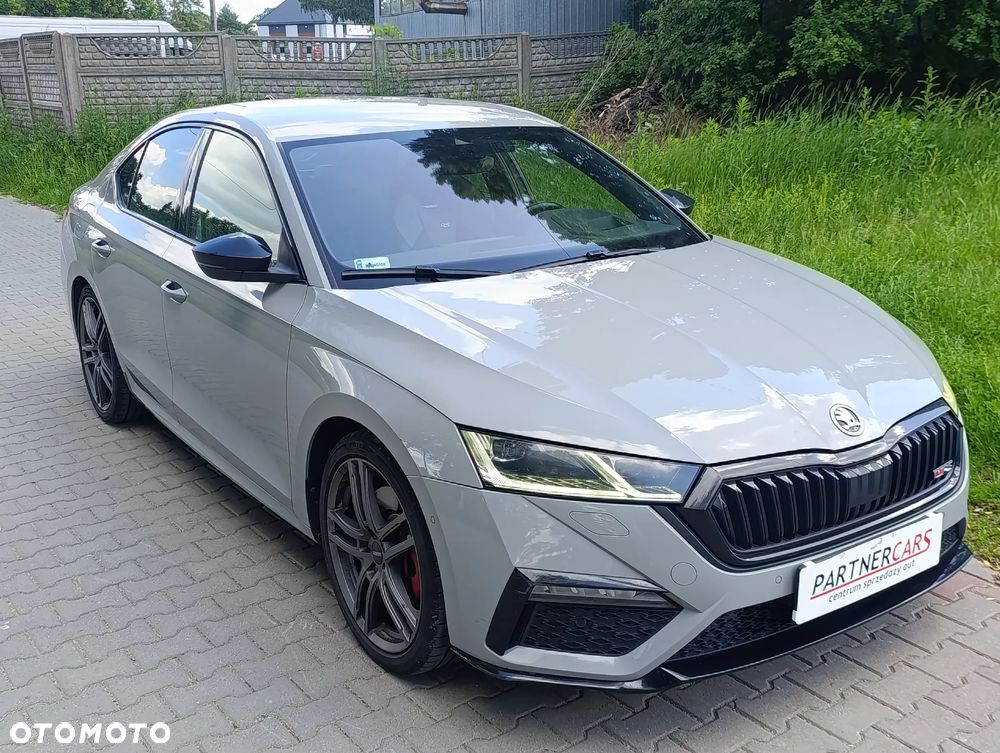 Skoda Octavia 2.0 TSI RS 245 DSG - 2
