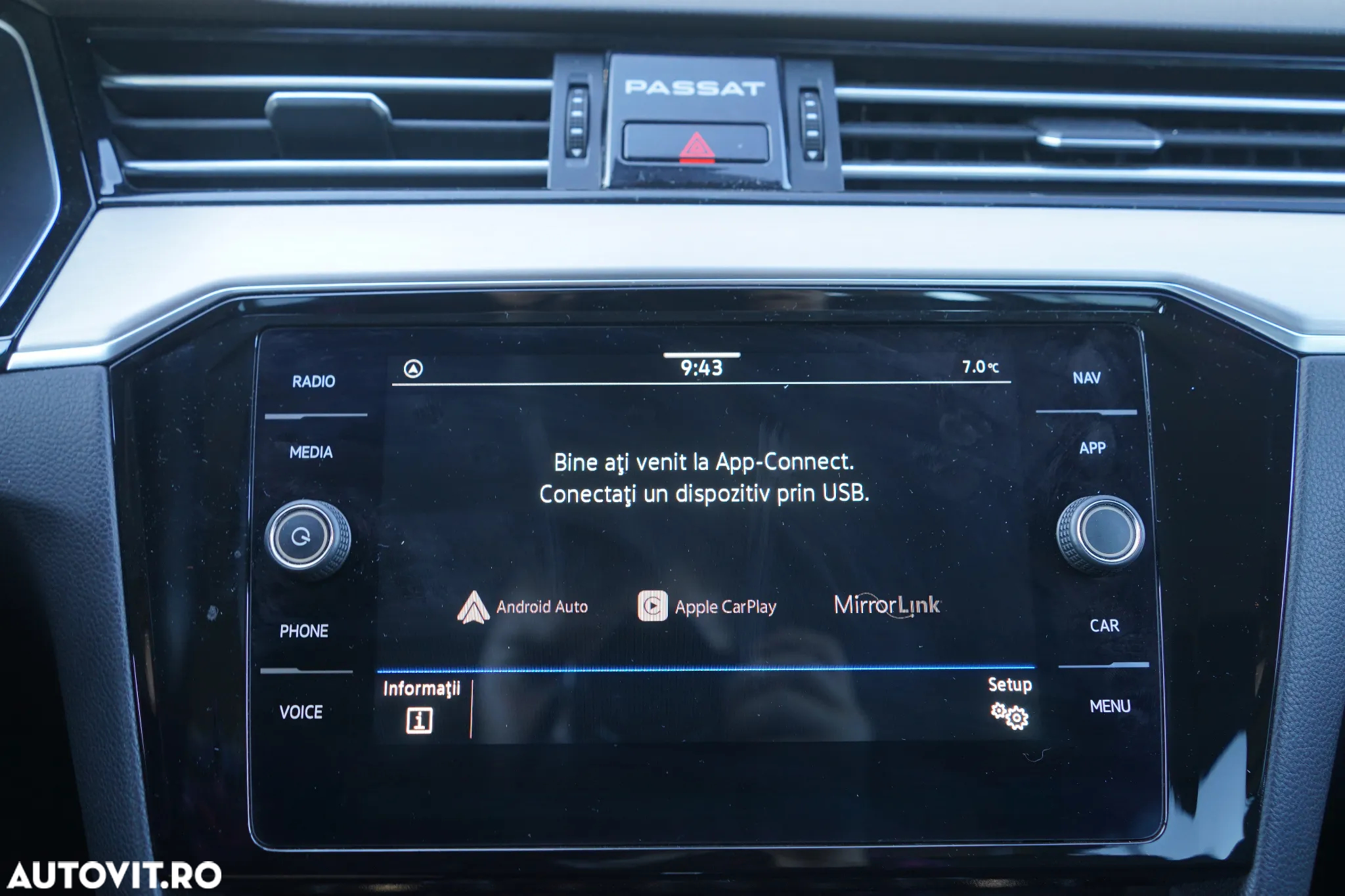 Volkswagen Passat Variant 2.0 TDI DSG Highline - 19