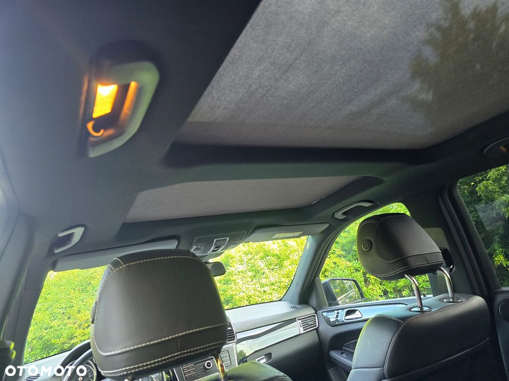 Mercedes-Benz GLE - 15