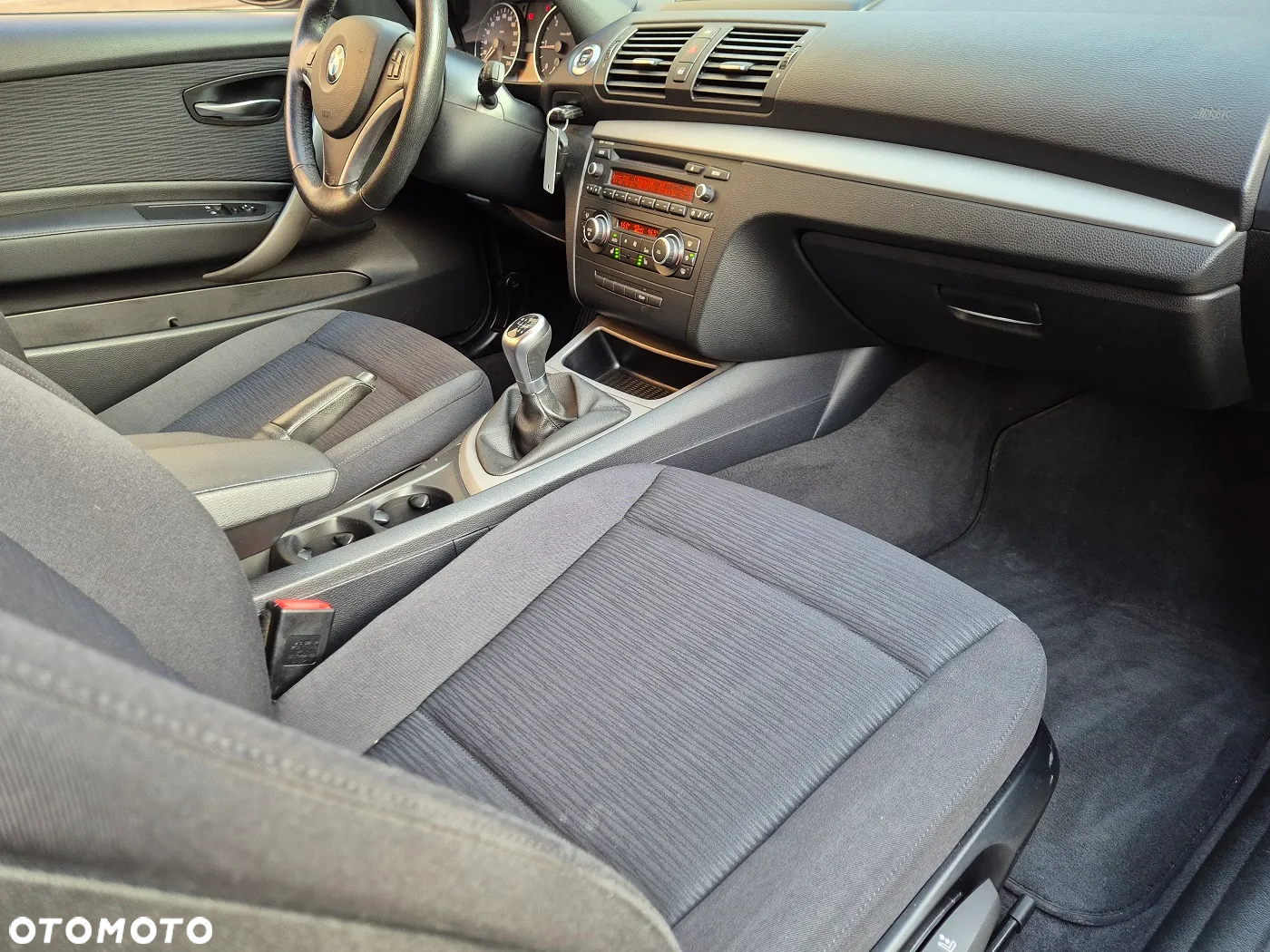 BMW Seria 1 - 22