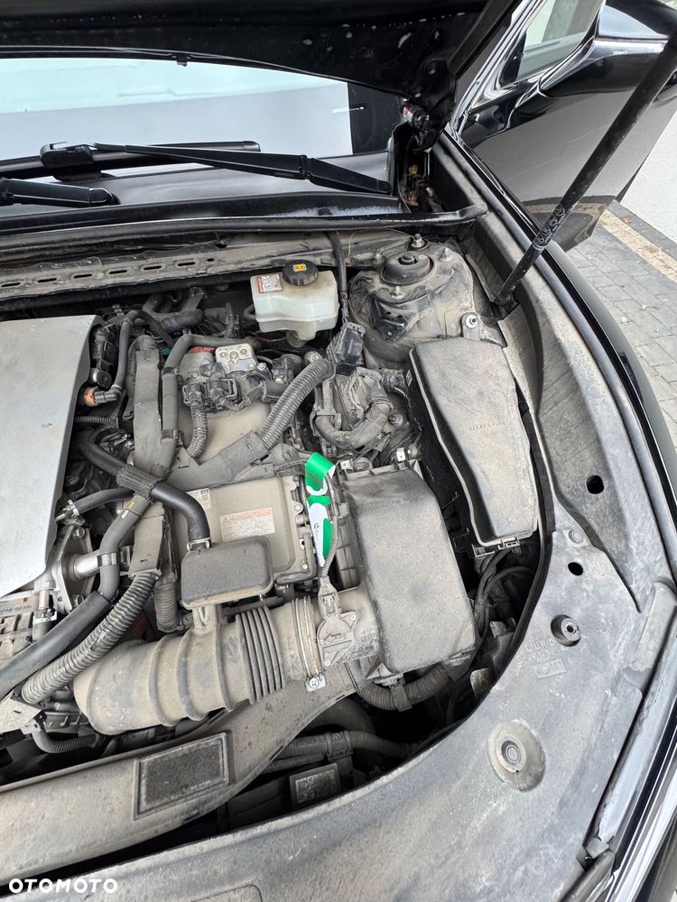 Lexus ES 300h Elegance - 24