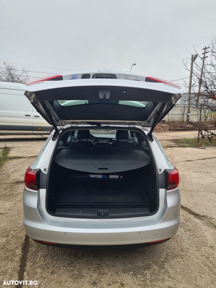 Opel Astra Sport Tourer Turbo 1.4 ECOTEC Dynamic - 21