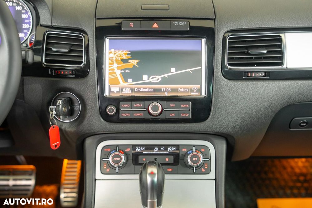 Volkswagen Touareg 3.0 V6 TDI Blue Motion DPF Automatik - 18