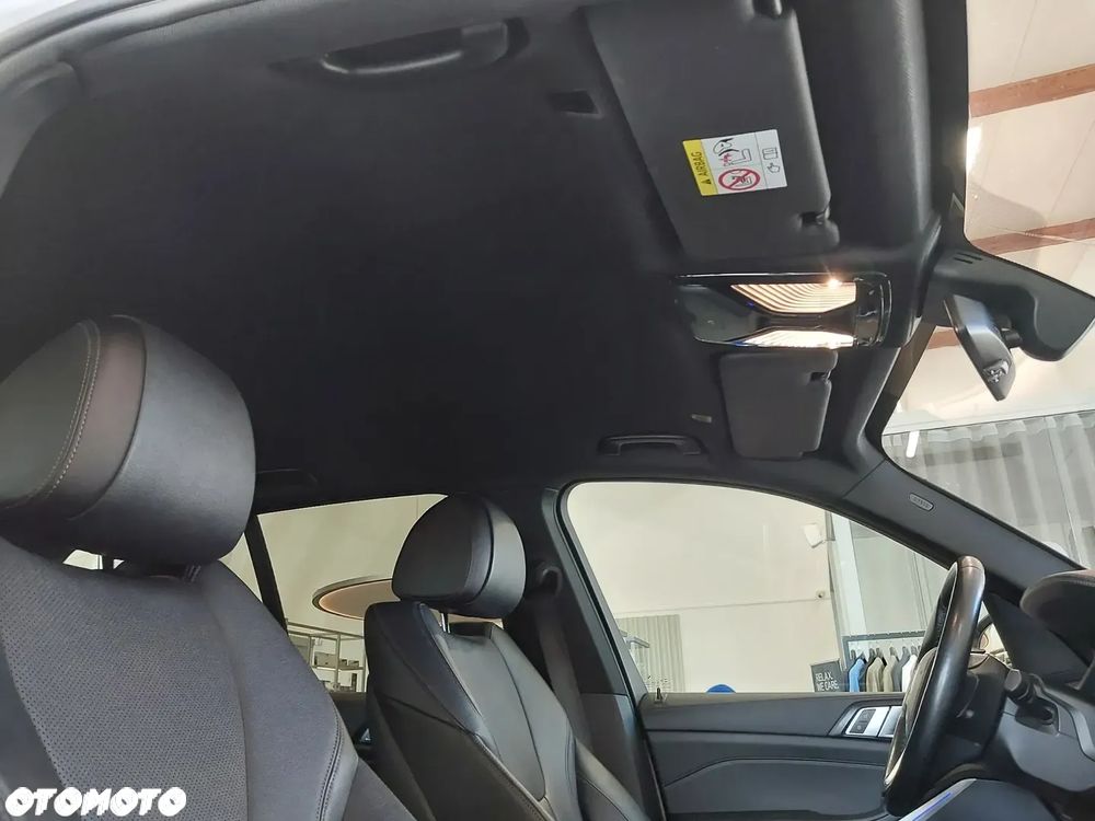 BMW X5 xDrive25d - 28