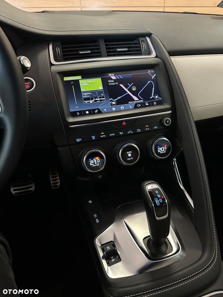 Jaguar E-Pace 2.0 i4P AWD R-Dynamic - 16