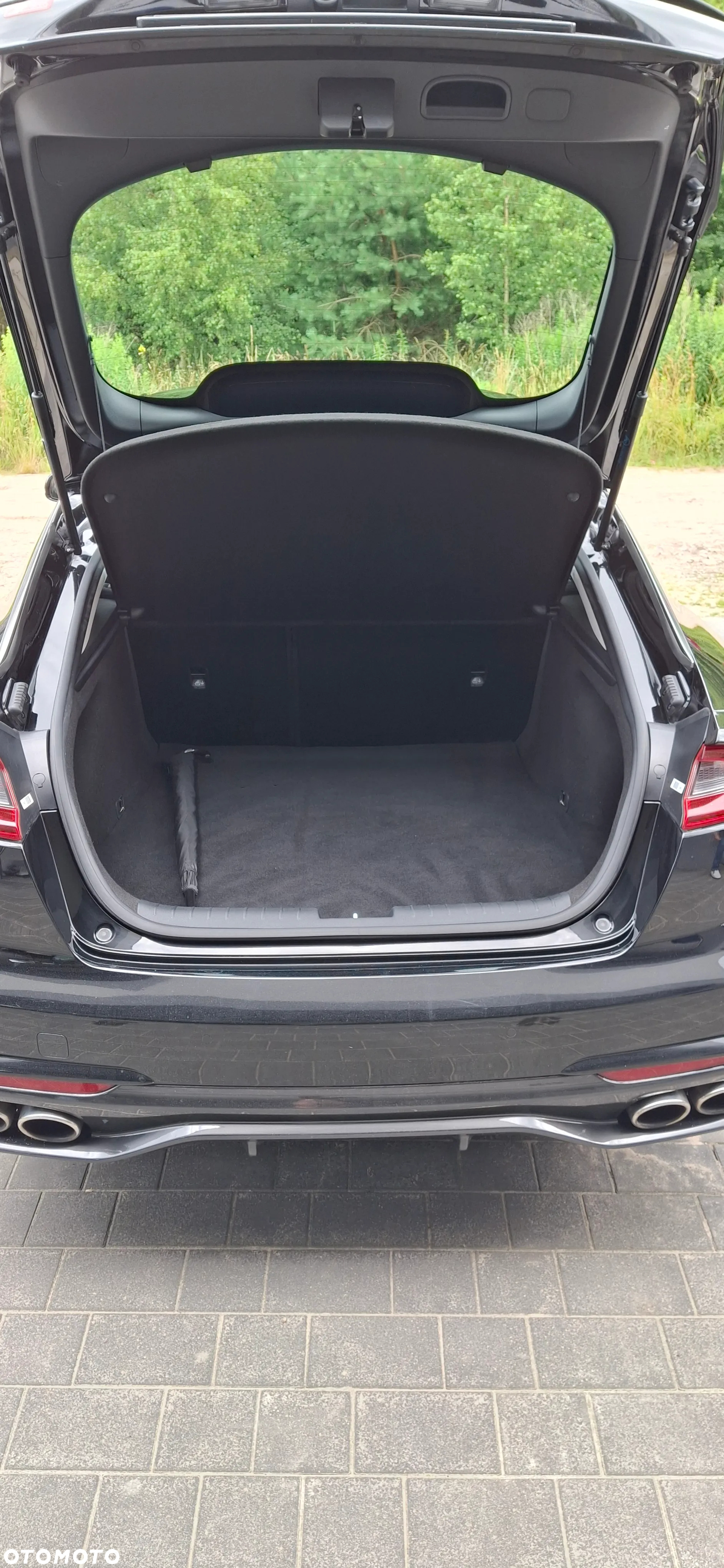 Kia Stinger 2.0 T-GDI GT Line - 10