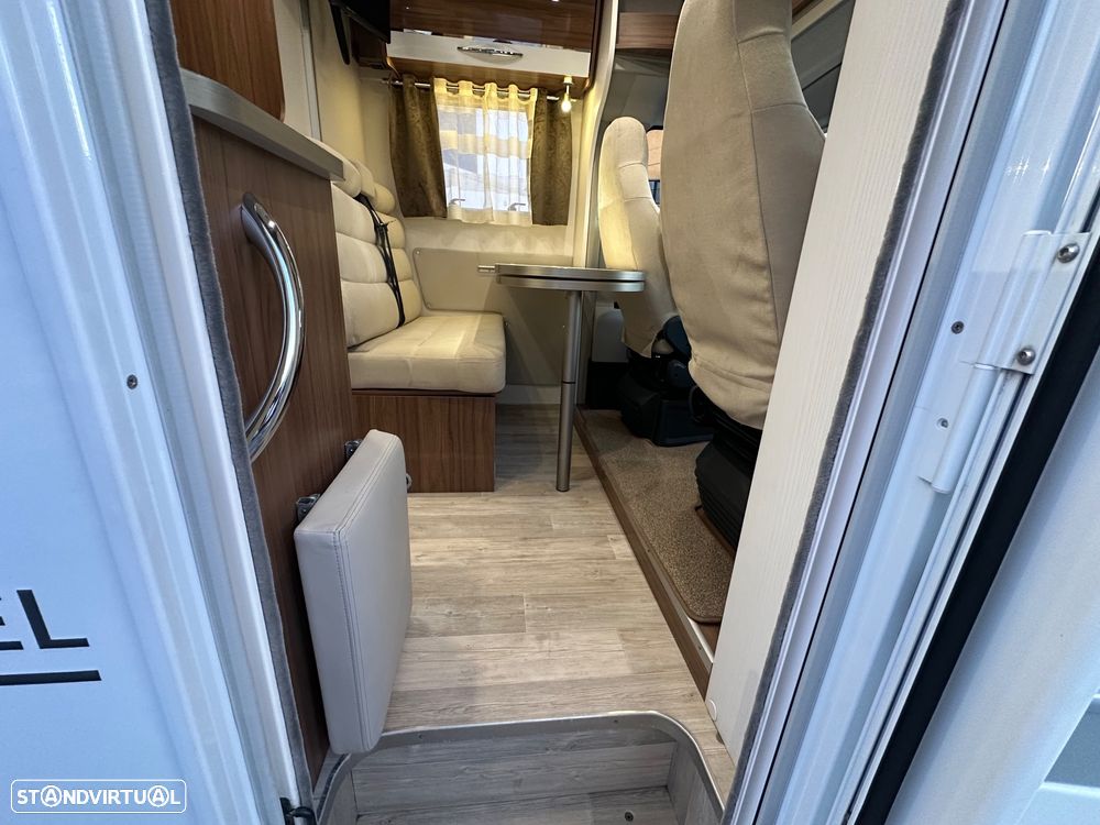 Pilote Essential P600 - 7