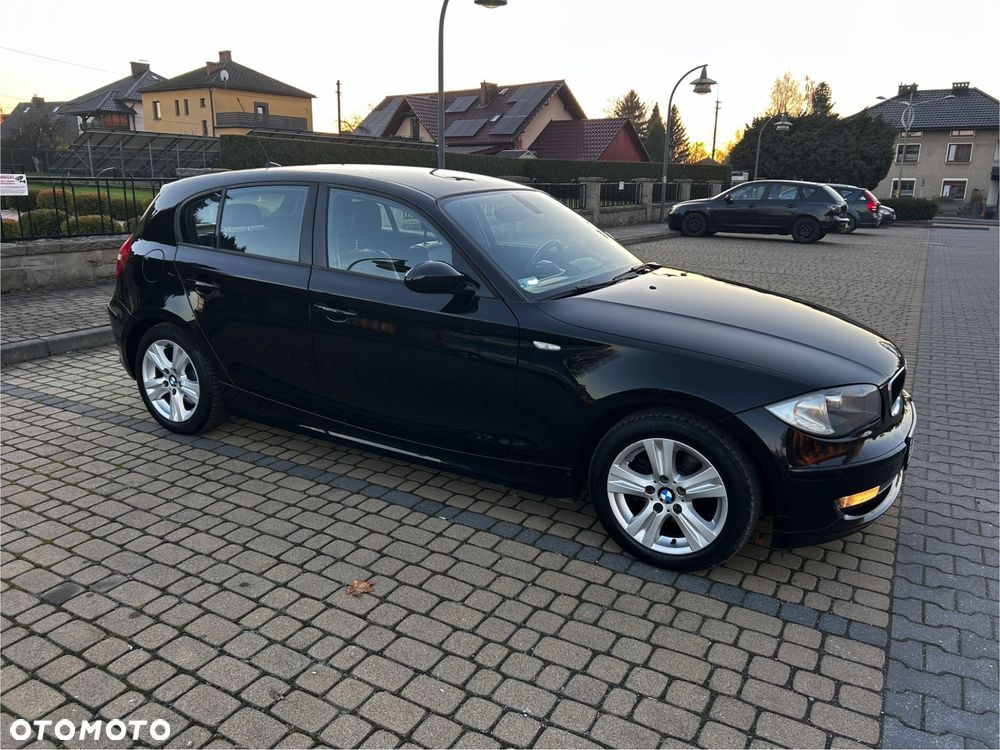BMW Seria 1 118d - 4