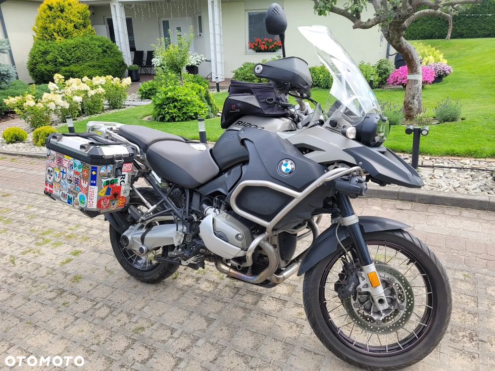 BMW R - 1