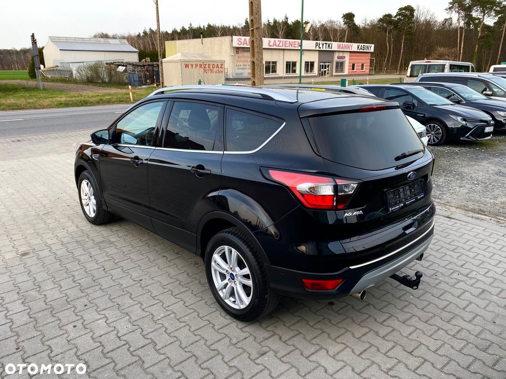 Ford Kuga - 37