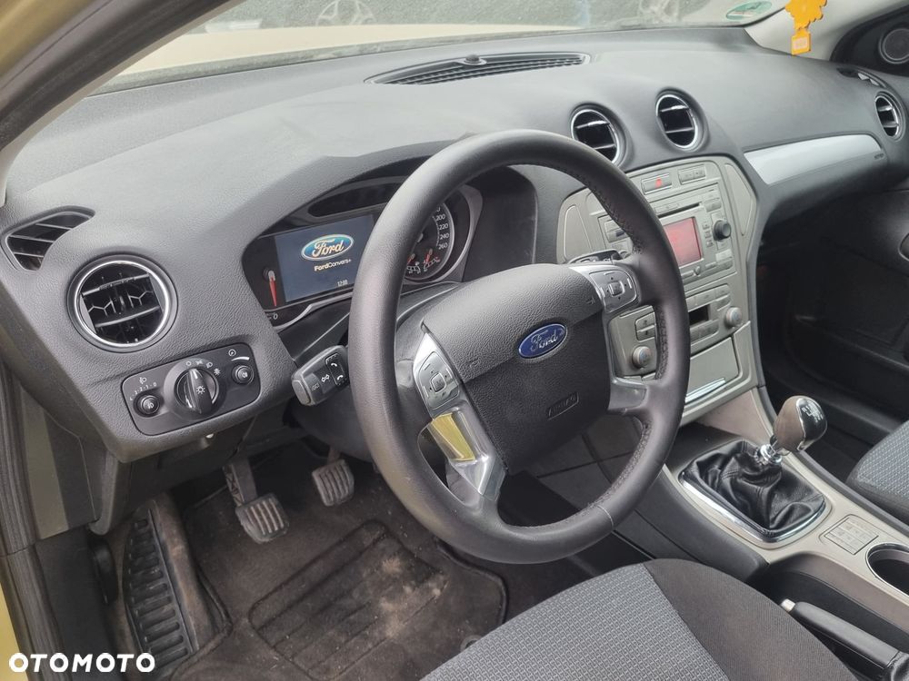 Ford Mondeo - 6