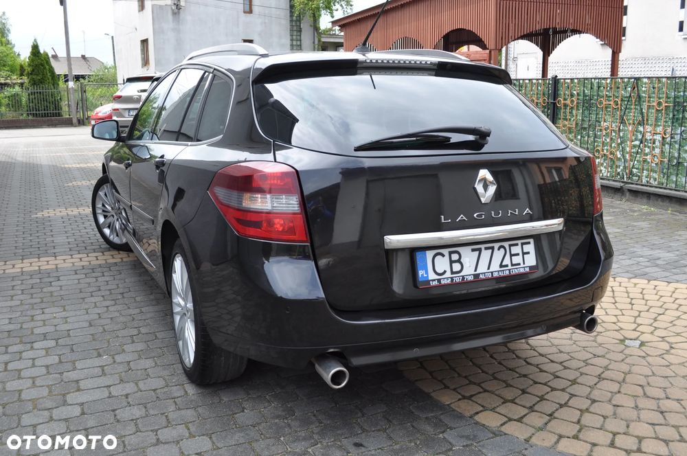 Renault Laguna dCi 150 FAP GT - 6