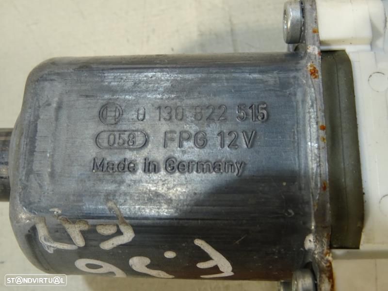 Motor Do Elevador De Vidro Frente Direito Bmw 4 Gran Coupe (F36)  0130 - 6
