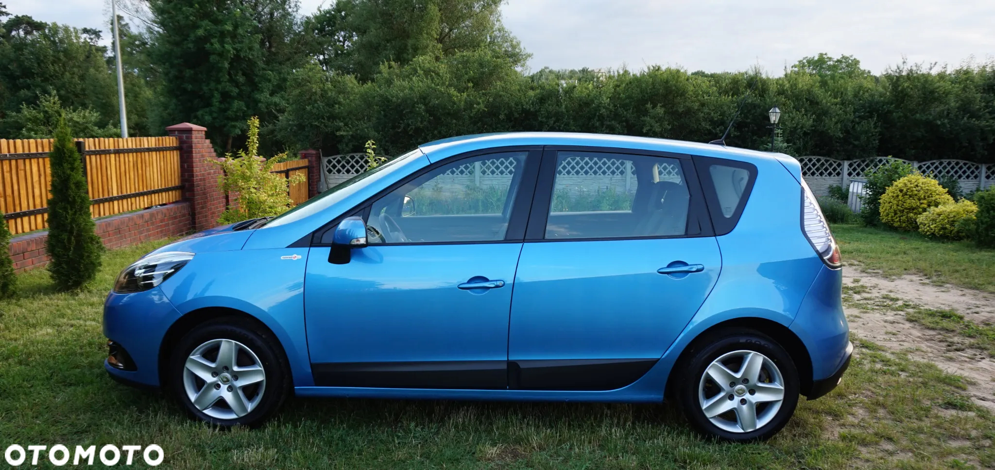 Renault Scenic 1.6 16V 110 TomTom Edition - 23