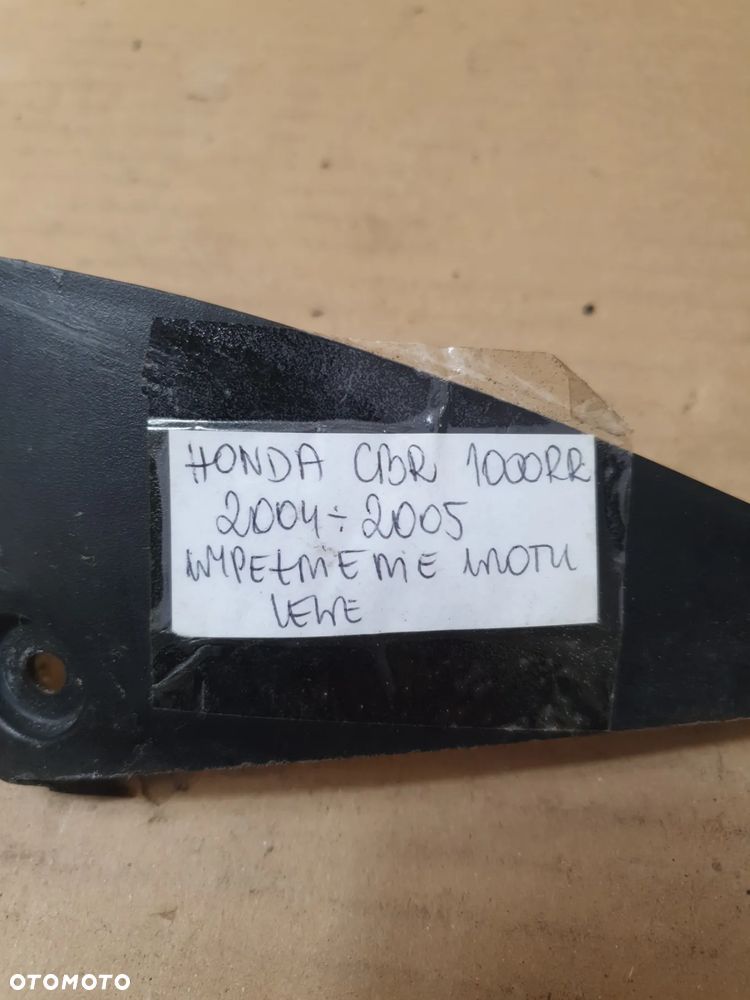 Honda CBR 1000RR Fireblade (2004 - 2005) Wypełnienie lewego wlotu - 3