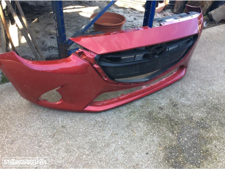 Parachoque Mazda 2 - 1