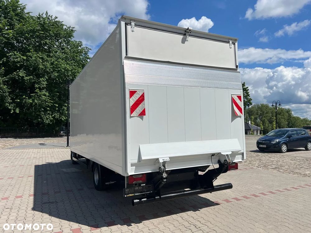 Iveco Daily 70C17 / Kontener / Winda / - 12
