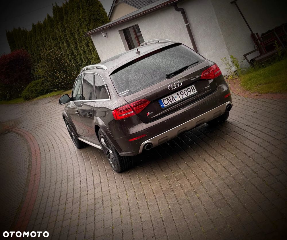 Audi A4 Allroad - 7