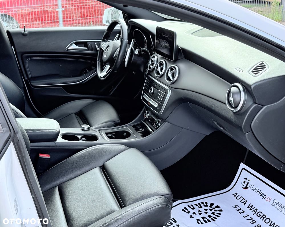 Mercedes-Benz CLA - 5