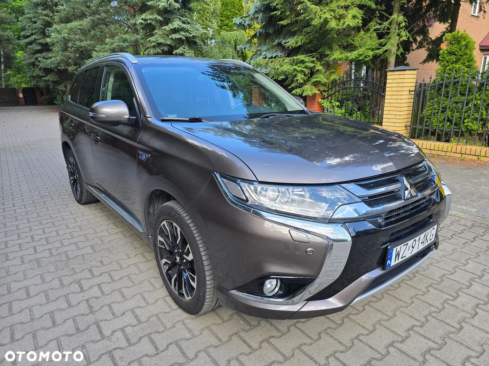 Mitsubishi Outlander - 5