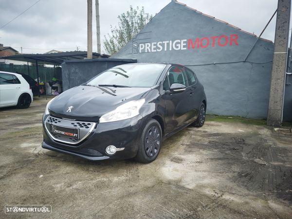Peugeot 208 E-HDi 68 EGS5 Stop&Start Active