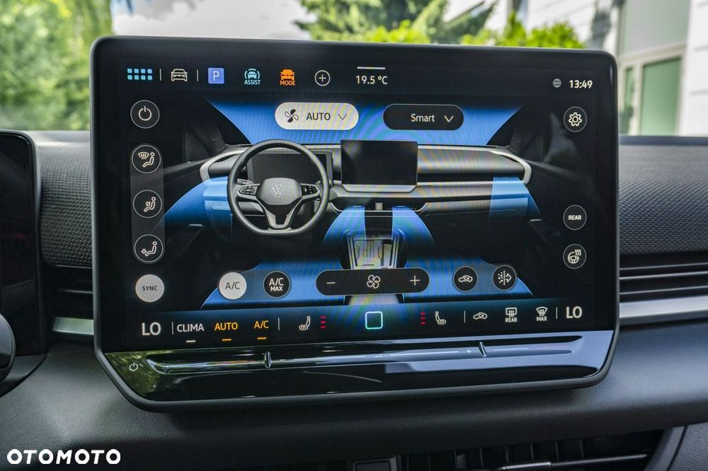 Volkswagen T-Roc - 34