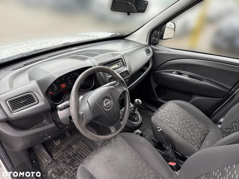 Opel Combo - 10