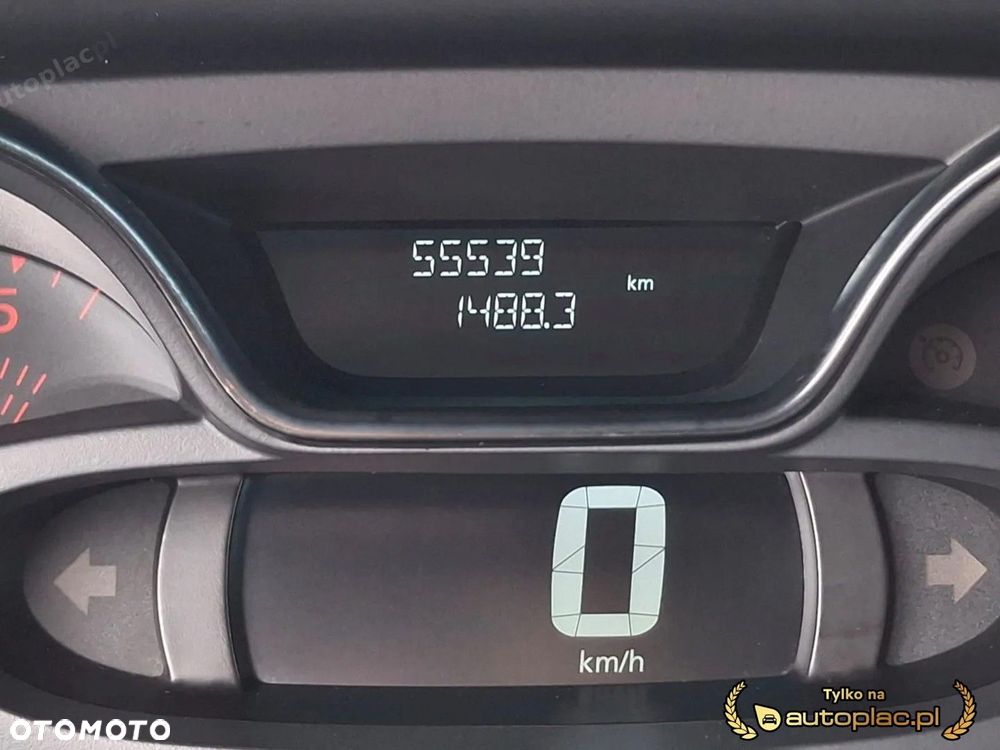 Renault Captur - 25