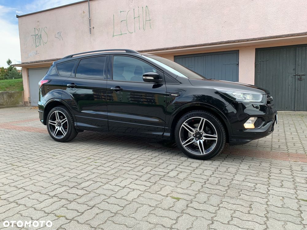 Ford Kuga - 34