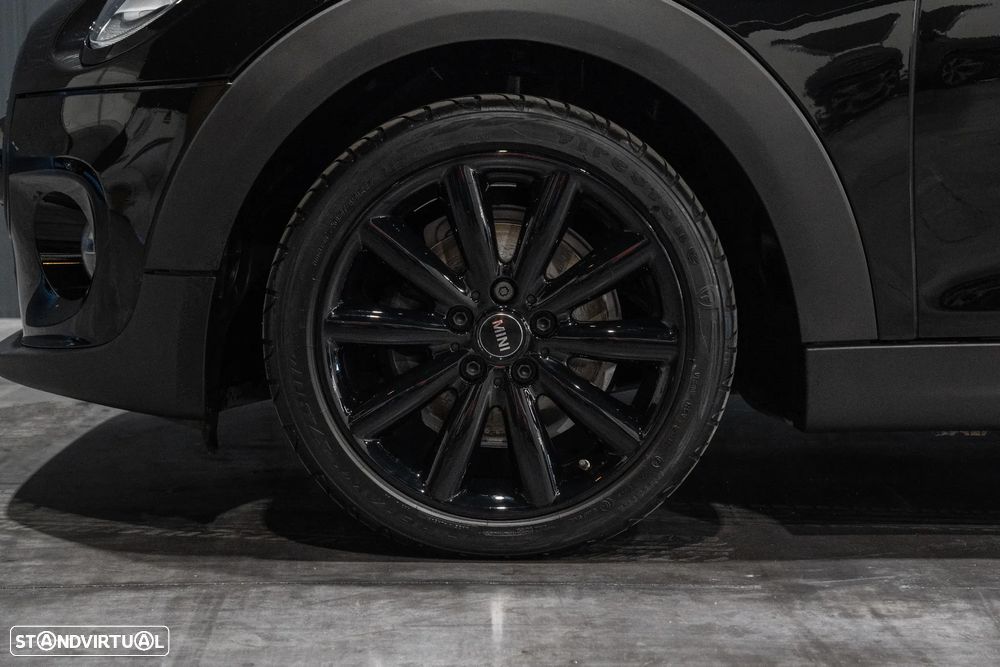 MINI 5 Portas Cooper D - 26
