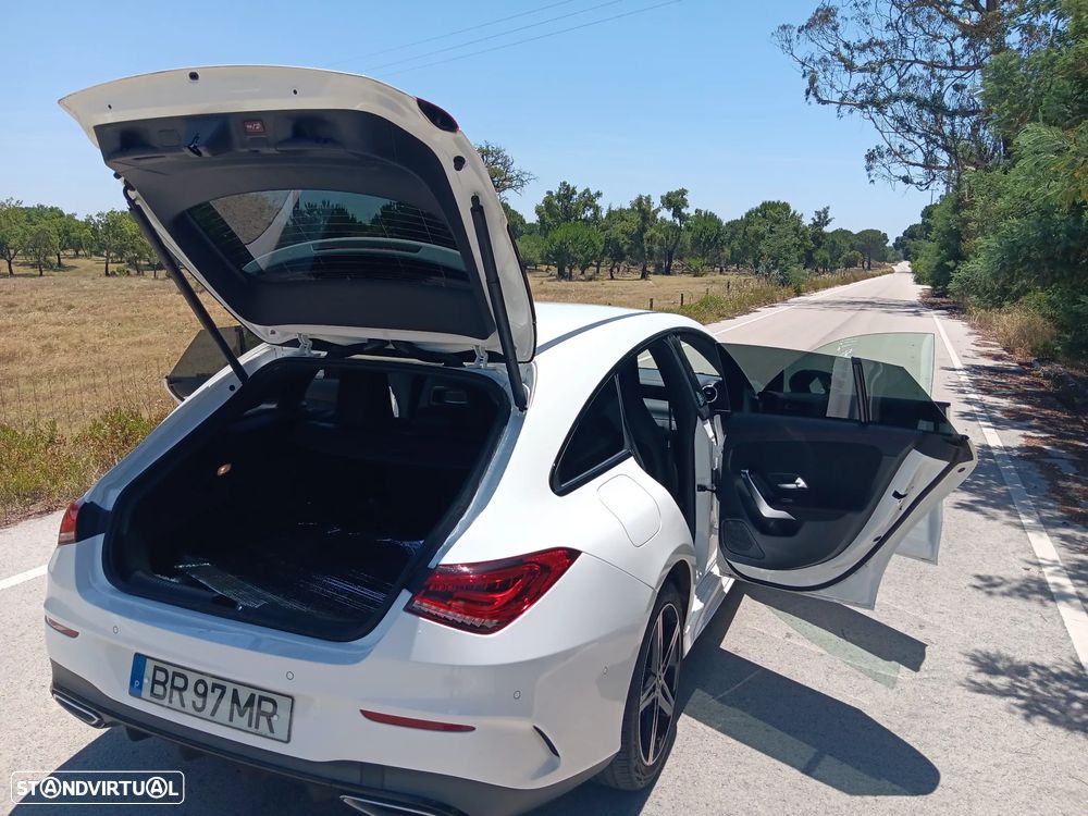 Mercedes-Benz CLA 250 e Shooting Brake AMG Line - 17