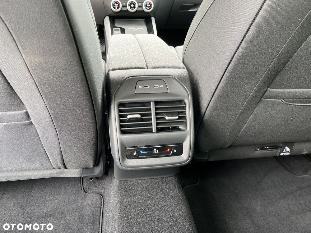 Skoda Superb 2.0 TDI SCR 4x4 Edition 130 DSG - 24