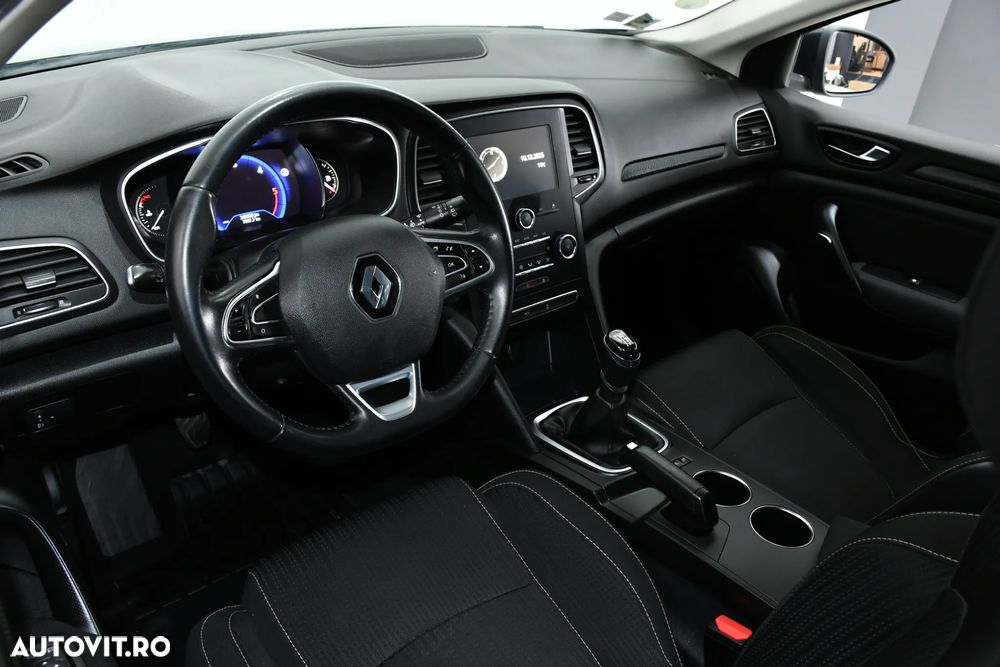 Renault Megane BLUE dCi 115 BUSINESS EDITION - 6