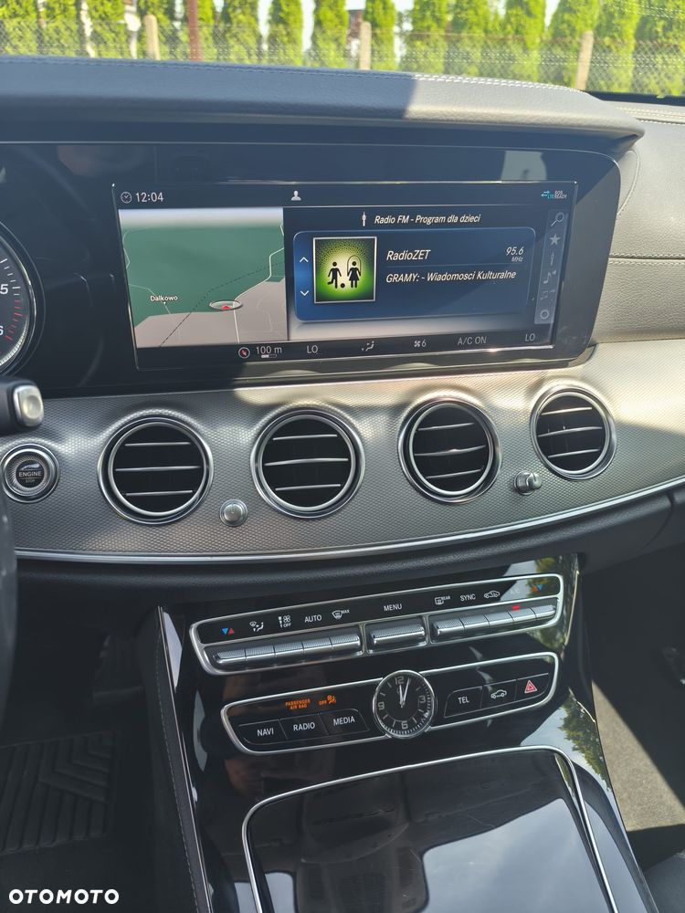 Mercedes-Benz Klasa E 220 d 9G-TRONIC Avantgarde - 21