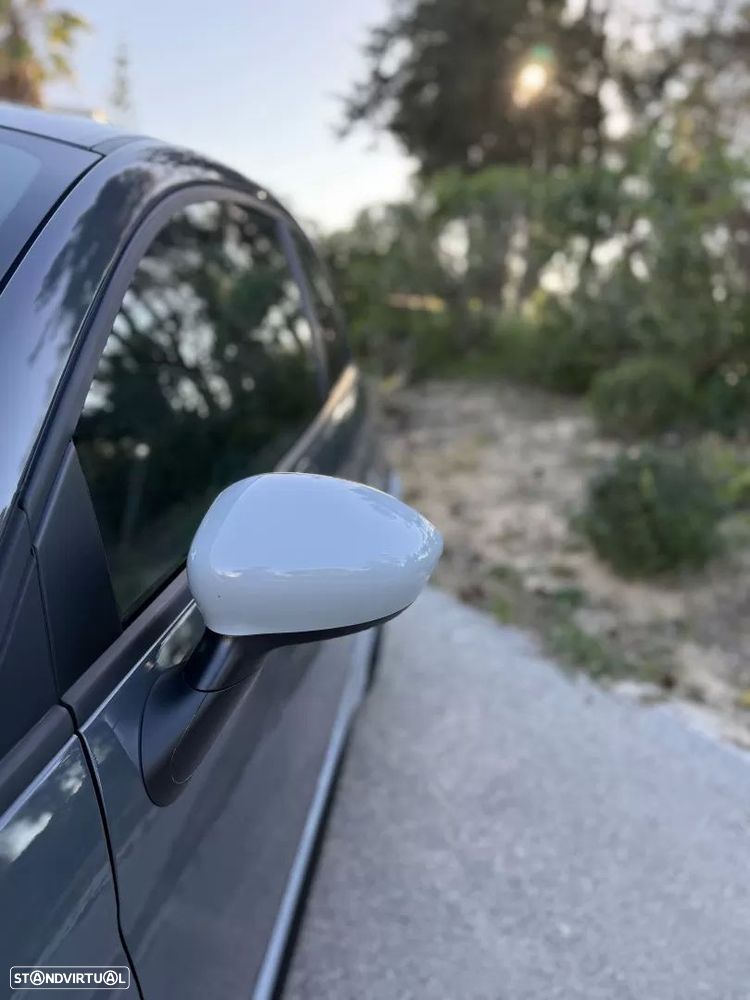 Abarth 695 1.4 T-Jet 70th Anniversary - 13