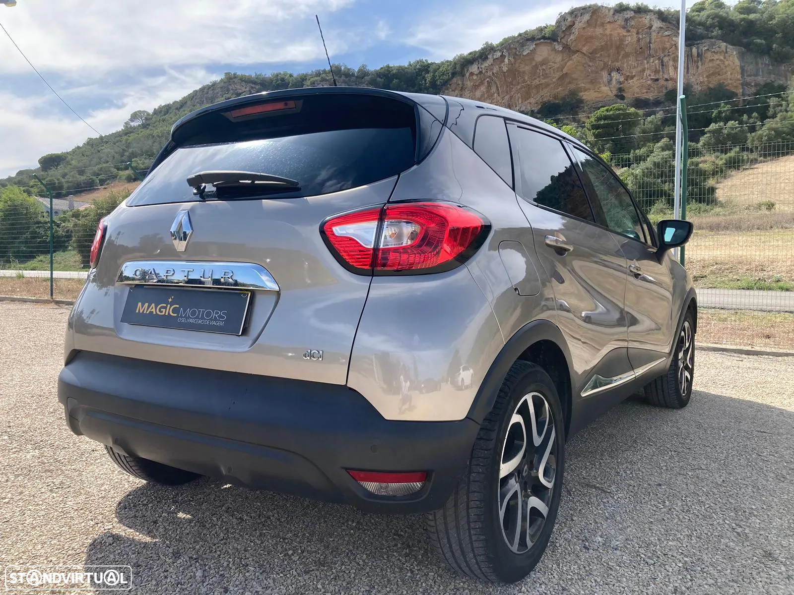 Renault Captur 1.5 dCi Exclusive - 6
