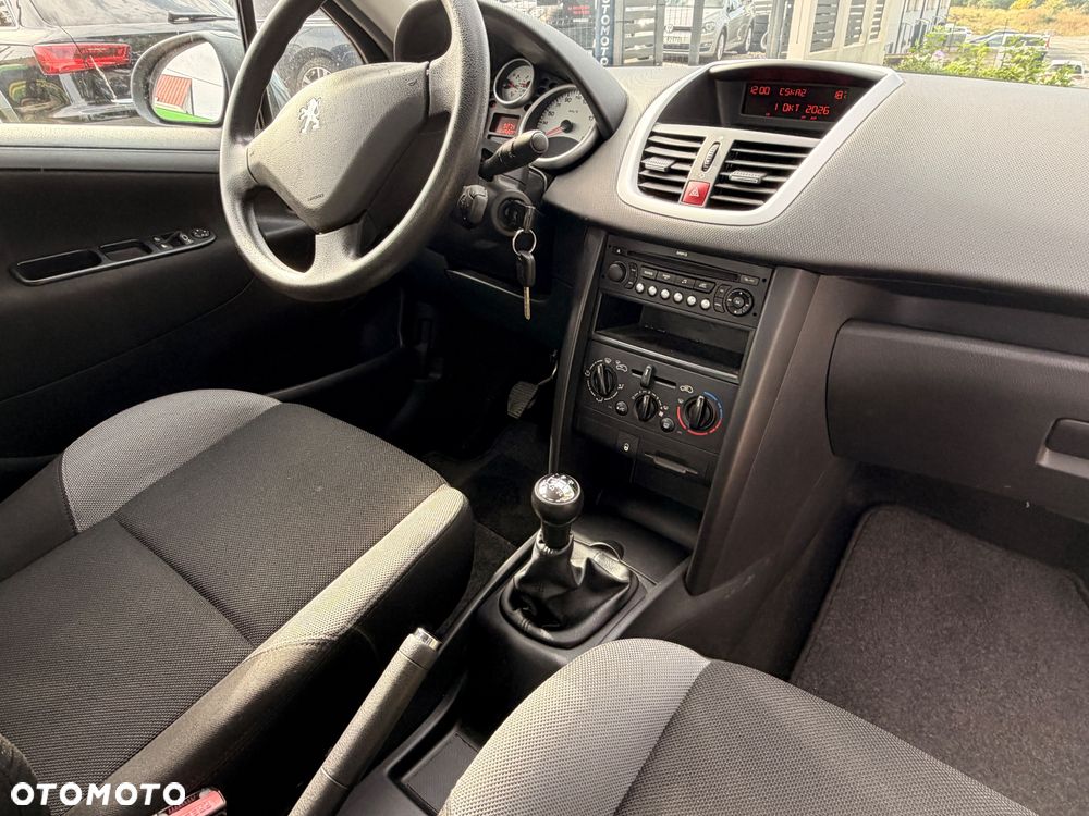 Peugeot 207 1.4 Active - 19