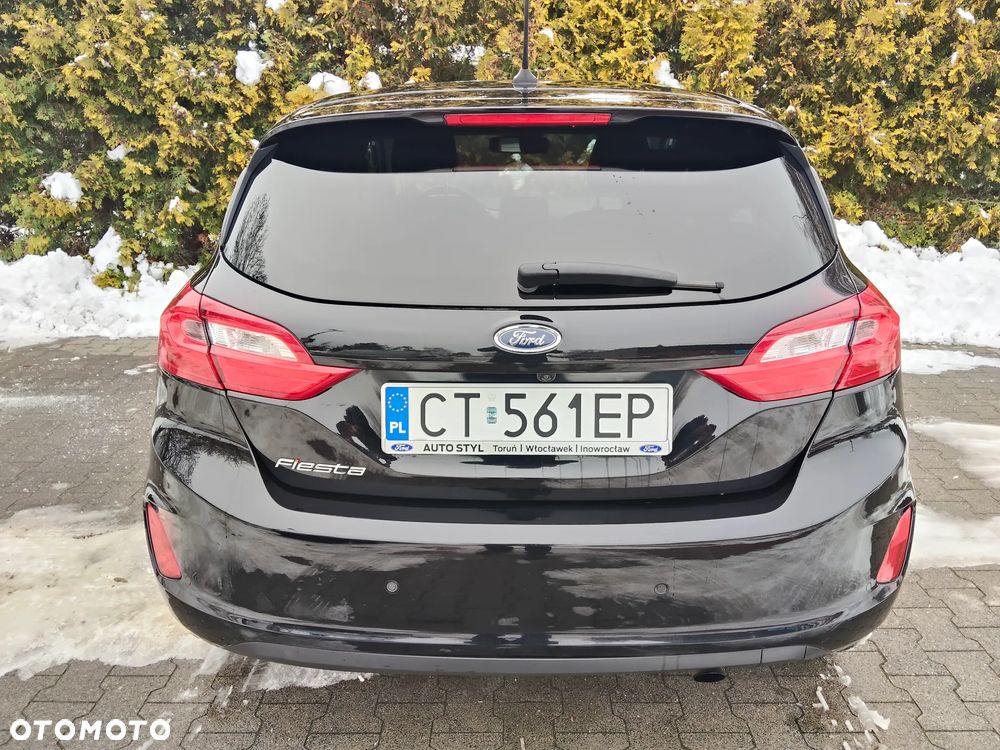 Ford Fiesta 1.0 EcoBoost STart-Stop Titanium - 18