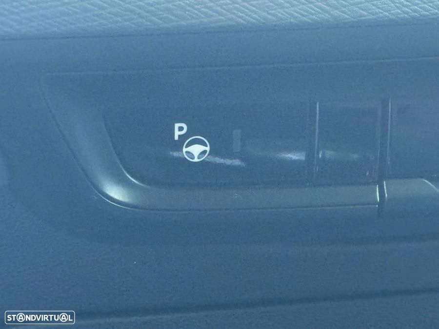 Citroën C4 Spacetourer BlueHDi 130 Stop&Start SHINE - 19