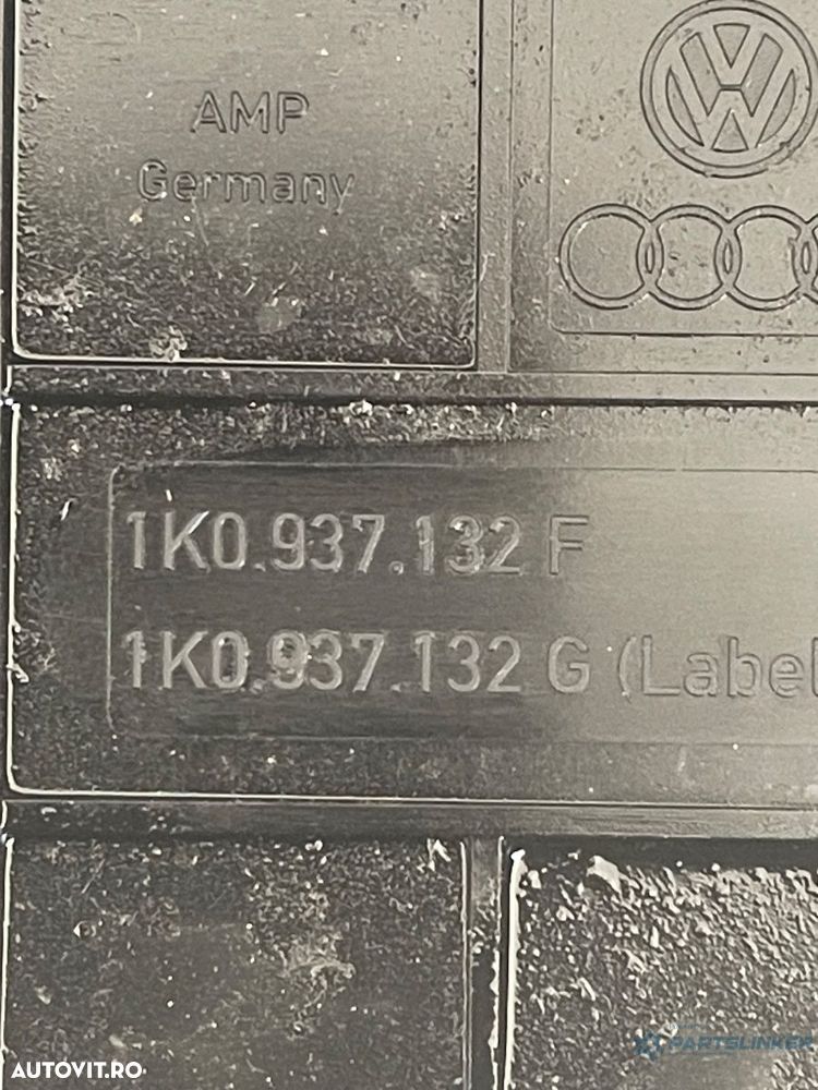 Capac panou sigurante VOLKSWAGEN GOLF V 1K1 2003 - 2009 1K0937132F - 2