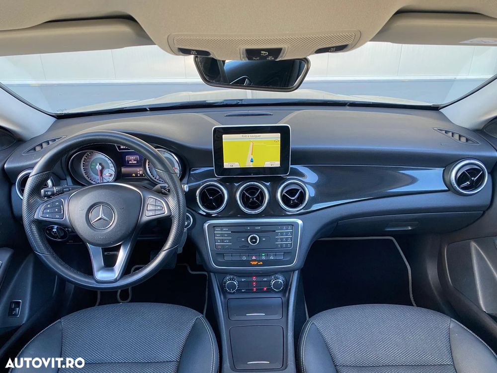 Mercedes-Benz CLA - 5