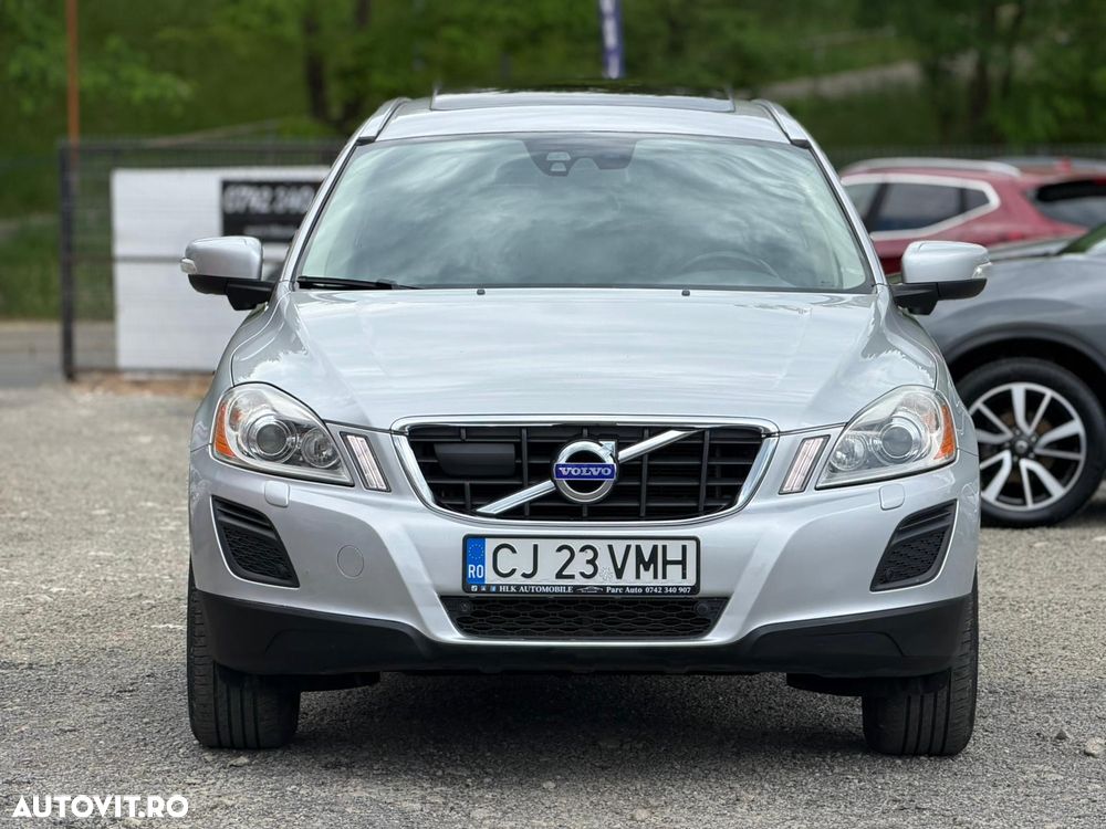 Volvo XC 60 D5AWD Ocean Race - 28