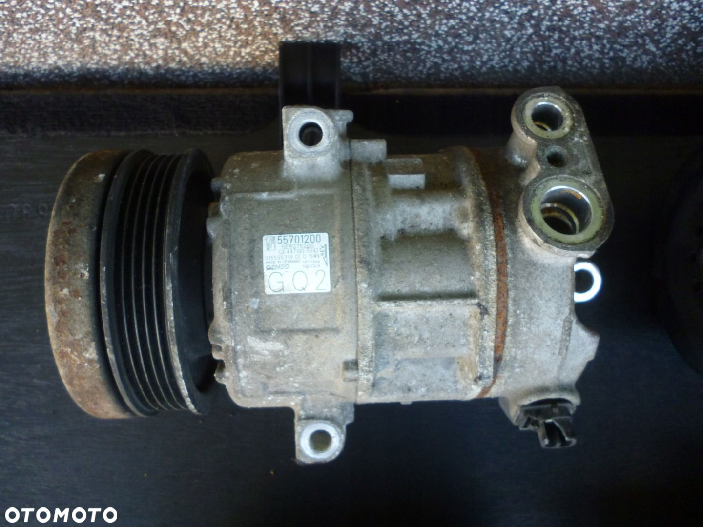 SPRĘŻARKA KLIMATYZACJI OPEL GQ2 55701200 - 2