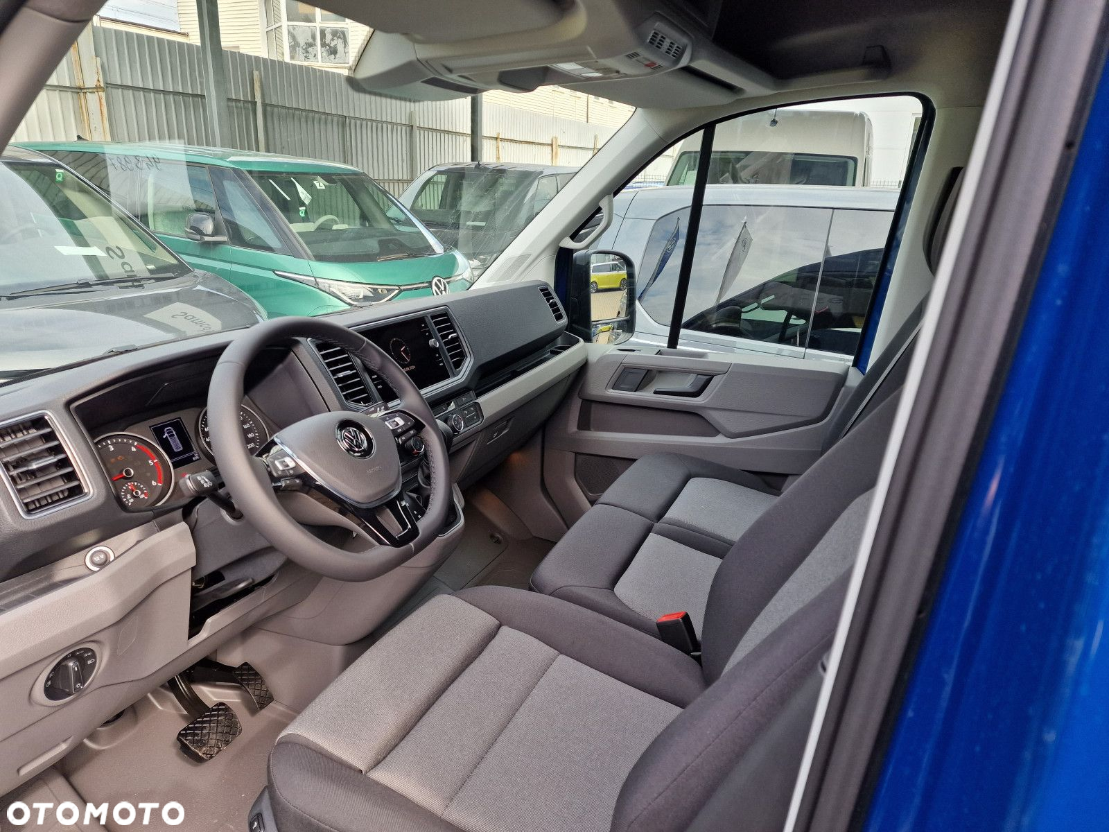 Volkswagen Crafter 2.0 TDI Automat ZABUDOWA - 13