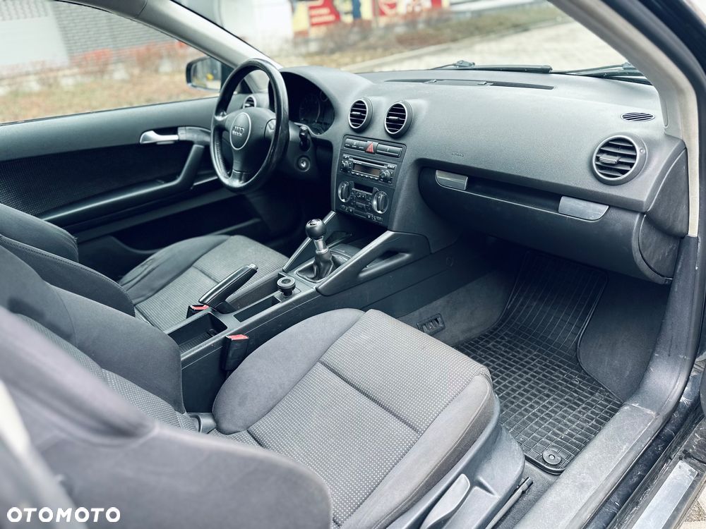 Audi A3 3-drzwiowe 2.0 TDI DPF Ambition - 6