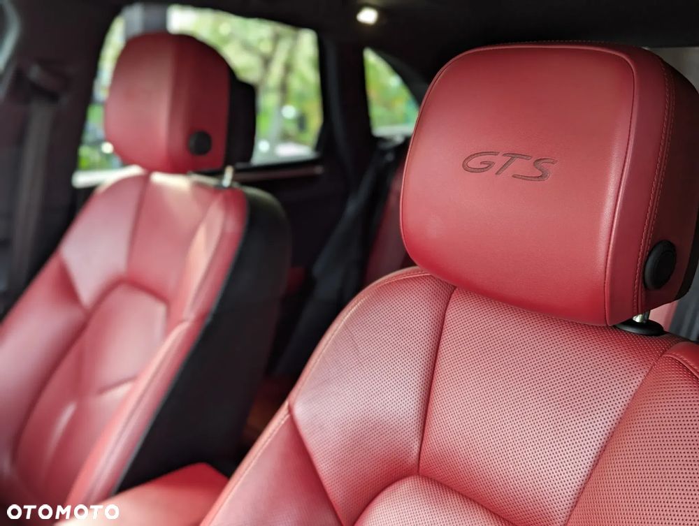 Porsche Macan GTS PDK - 3