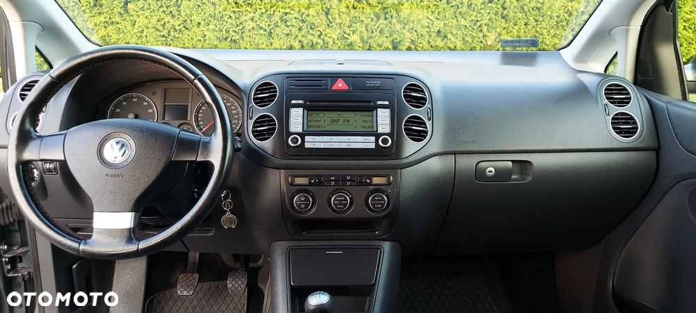 Volkswagen Golf Plus 1.6 Goal - 24